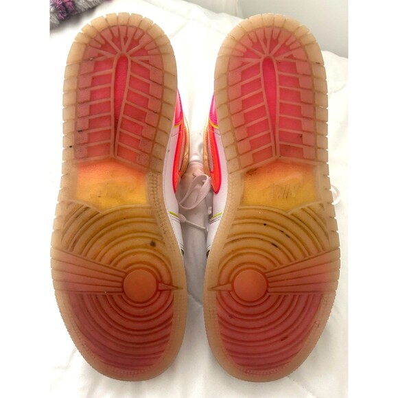 Air Jordan 1 Mid SE GS 'Edge Glow' Youth Girl's Sz 6 Streetware Retro Hype Shoes - Picture 6 of 6